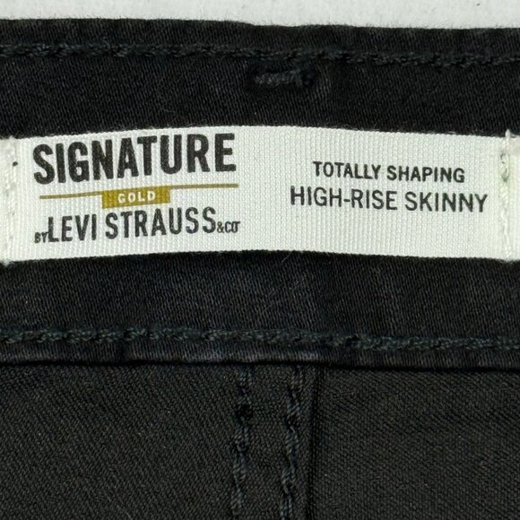 Signature By Levi Strauss Gold Women's Totally Shaping Skinny Black Jeans 26L NW - Picture 6 of 12